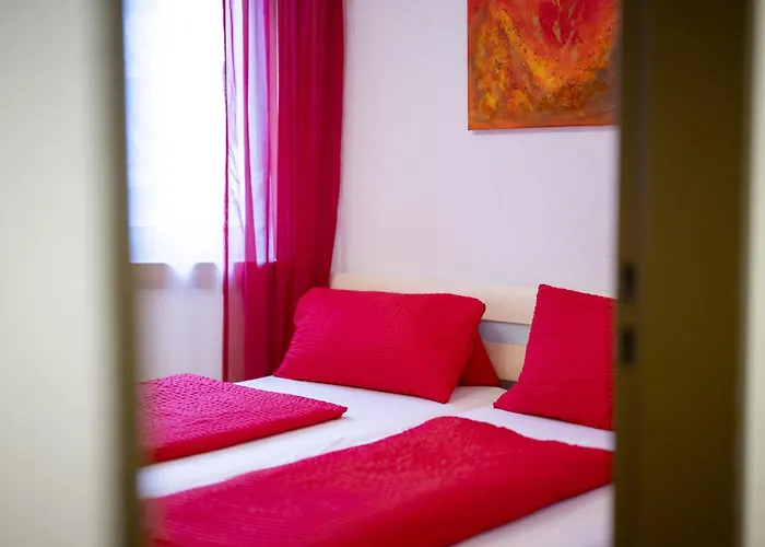 Chasa Serras A - Reitberger Apartment Scuol